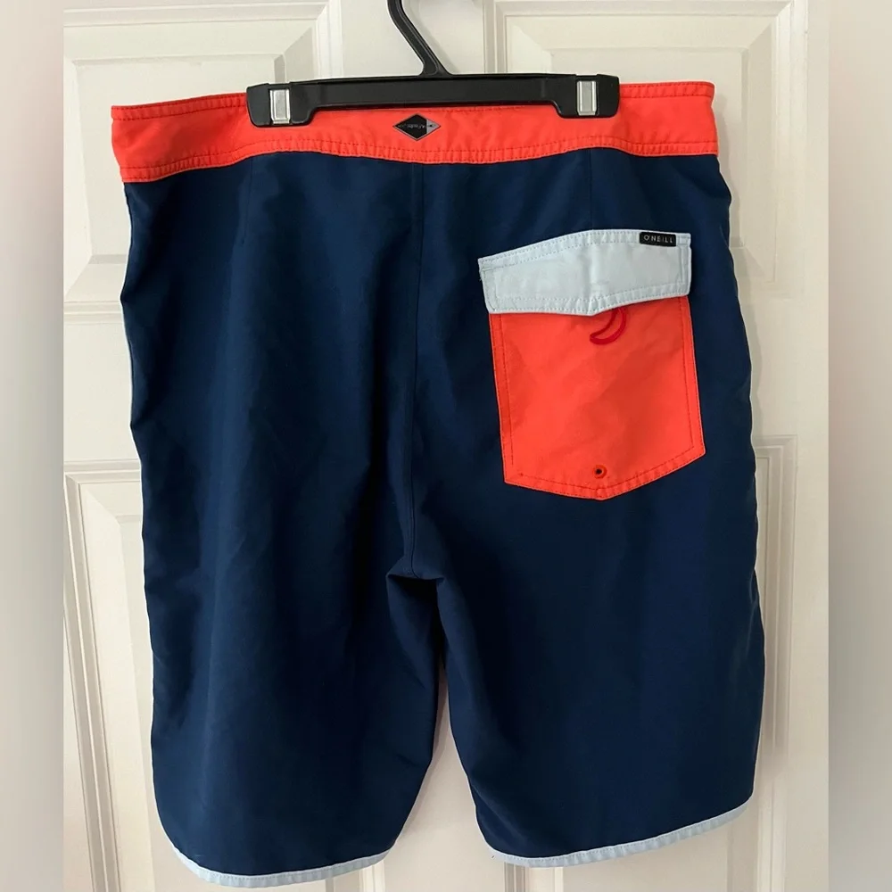 Men’s O’Neill Hyperfreak swim shorts, size 32 blue/orange/white summer surf